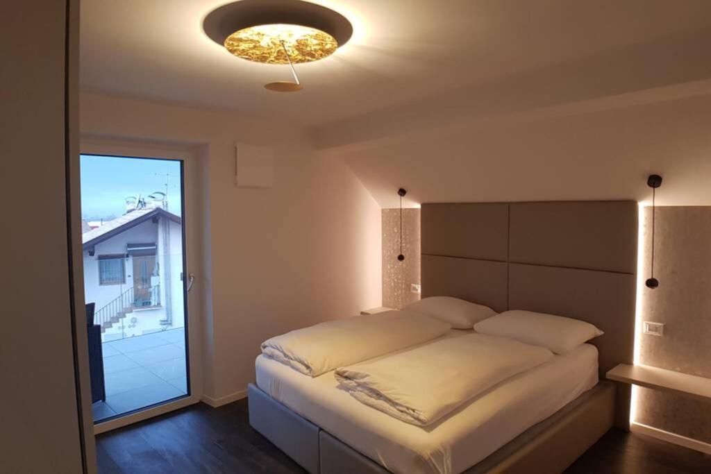 Gardenpark Loft Apartment Ora / Auer Ngoại thất bức ảnh
